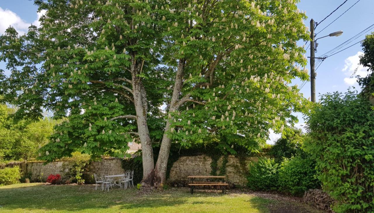 Maison De Charme En Foret De Fontainebleau Recloses Exteriör bild