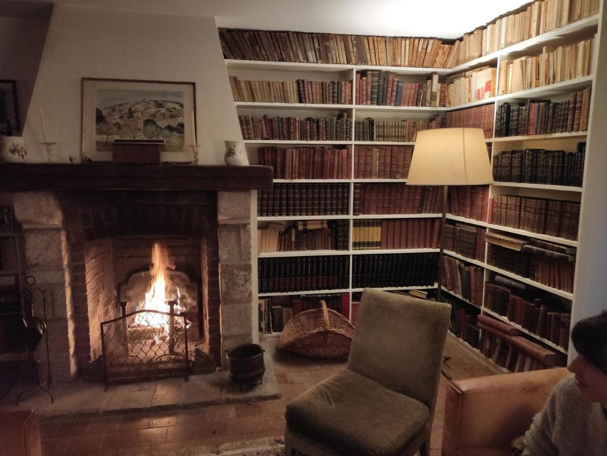 Maison De Charme En Foret De Fontainebleau Recloses Exteriör bild